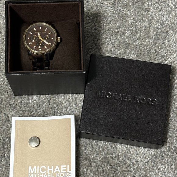 Michael Kors Gold and Tortoiseshell Watch main image 4